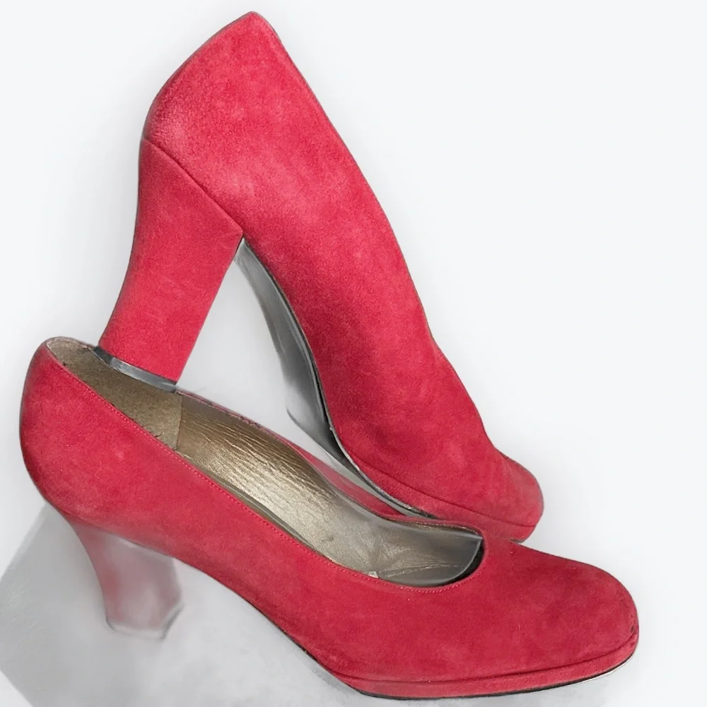 Bold Feminine Red Suede Platform Chunky Heels Leather Soles Stuart Weitzman ~ 9